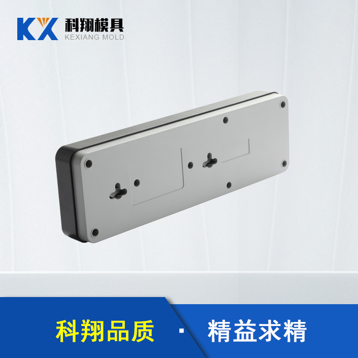 ?塑膠模具對于制件生產(chǎn)，壓料面的精度是影響拉延模的重要因素